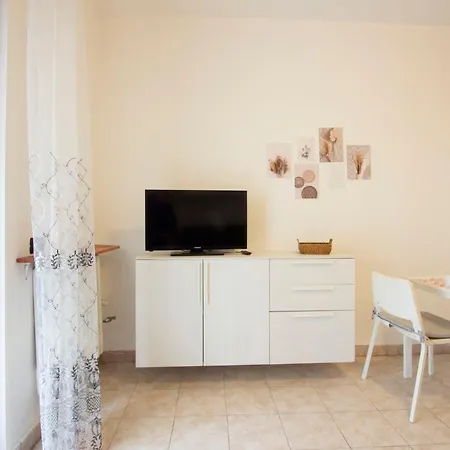 Appartamento - Due Passi Dal Niguarda *